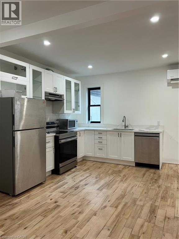 13 HESS Street, Hamilton, Ontario, L8P3M7 — Photo 5