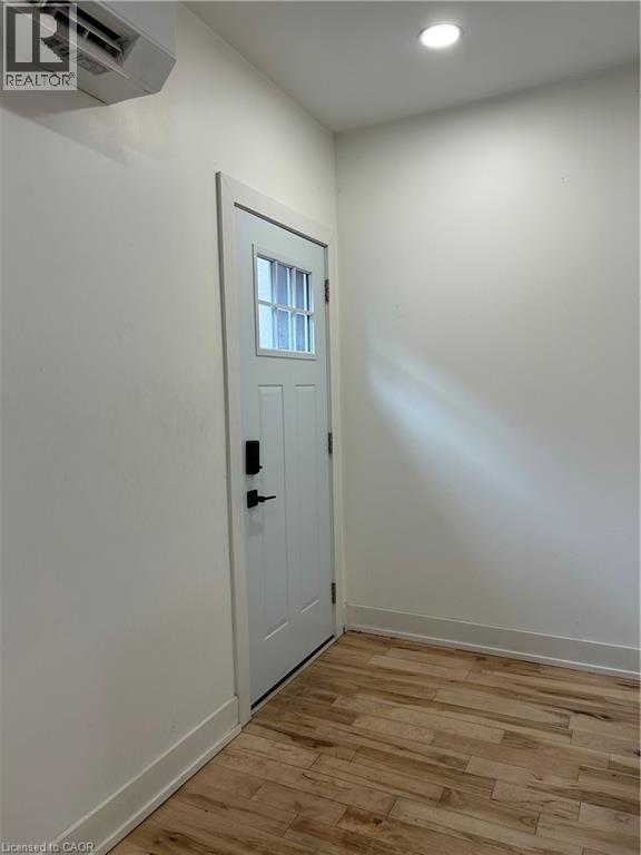 13 HESS Street, Hamilton, Ontario, L8P3M7 — Photo 9