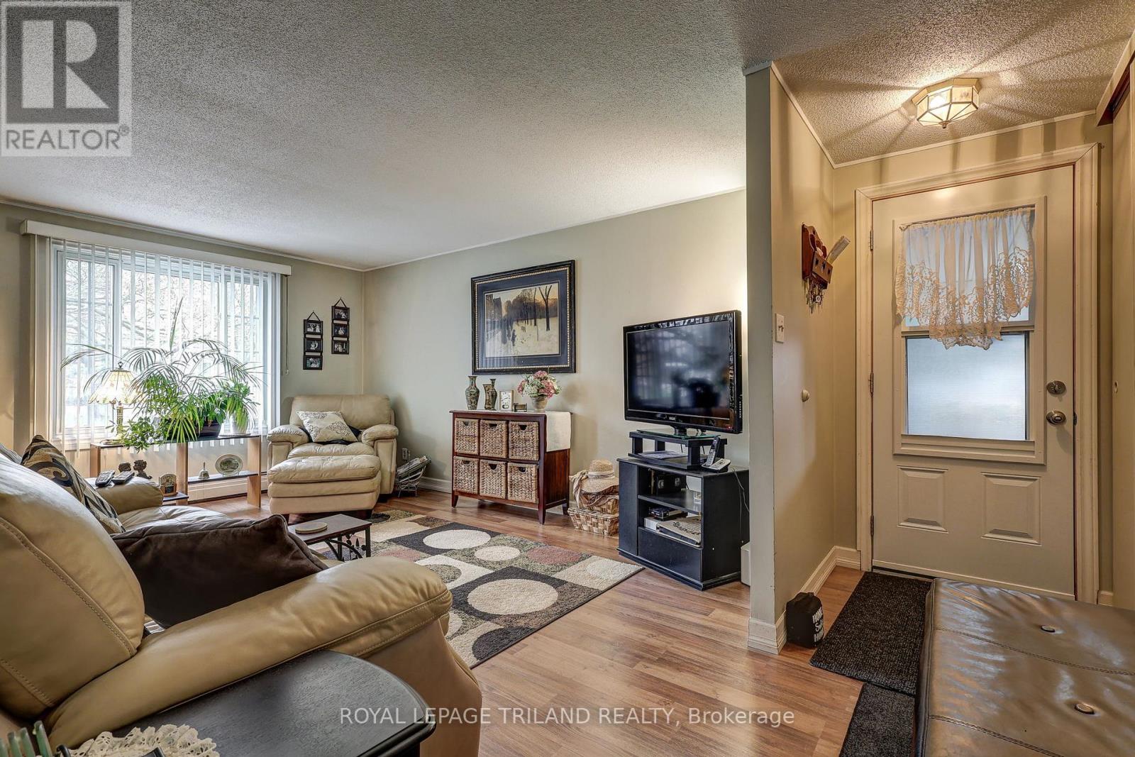 58 VANBUSKIRK DRIVE, St. Thomas, Ontario, N5R4Z2 — Photo 5