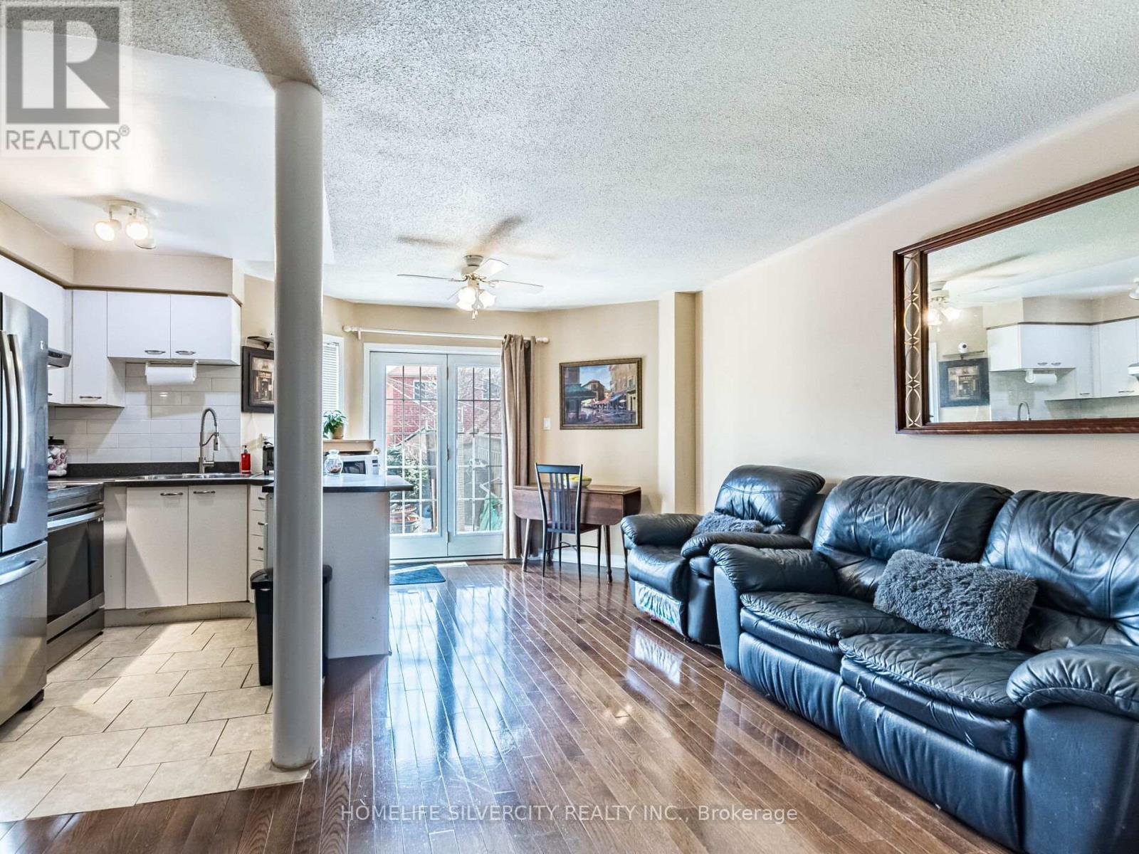 110 RICHWOOD CRESCENT, Brampton (Brampton West), Ontario, L6X4K7 — Photo 10