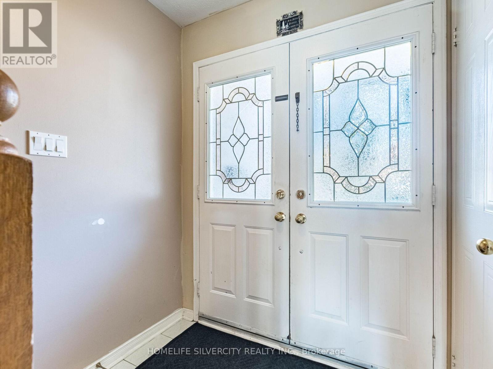 110 RICHWOOD CRESCENT, Brampton (Brampton West), Ontario, L6X4K7 — Photo 7