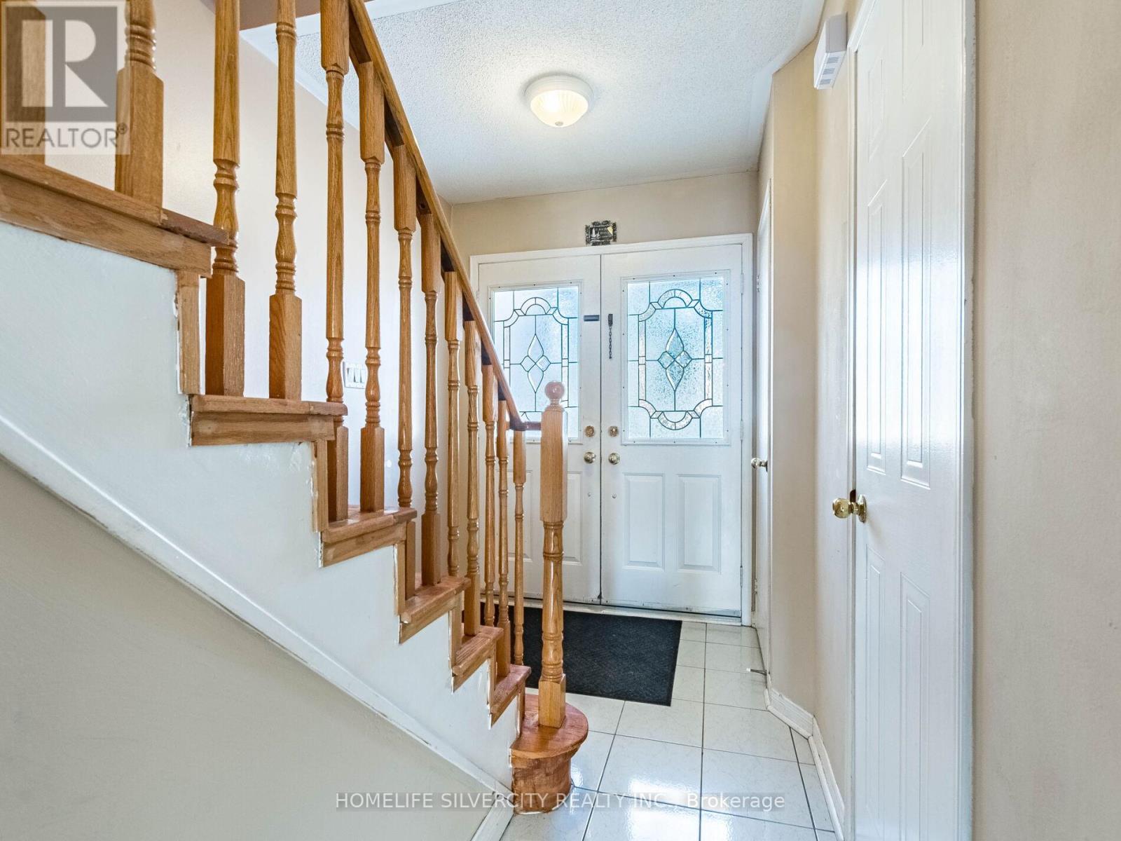 110 RICHWOOD CRESCENT, Brampton (Brampton West), Ontario, L6X4K7 — Photo 8