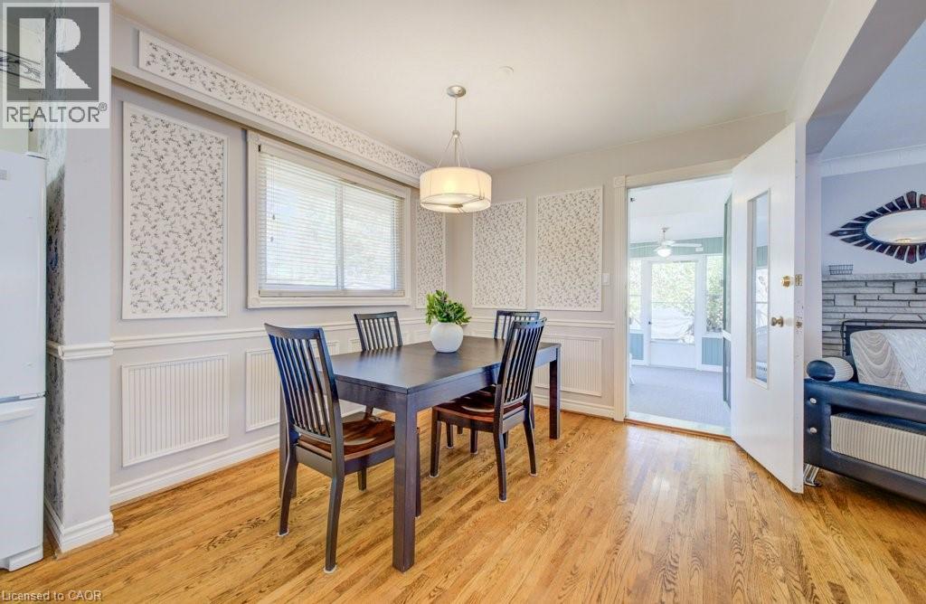 25 CAREY Street, Waterdown, Ontario, L8B0L5 — Photo 12