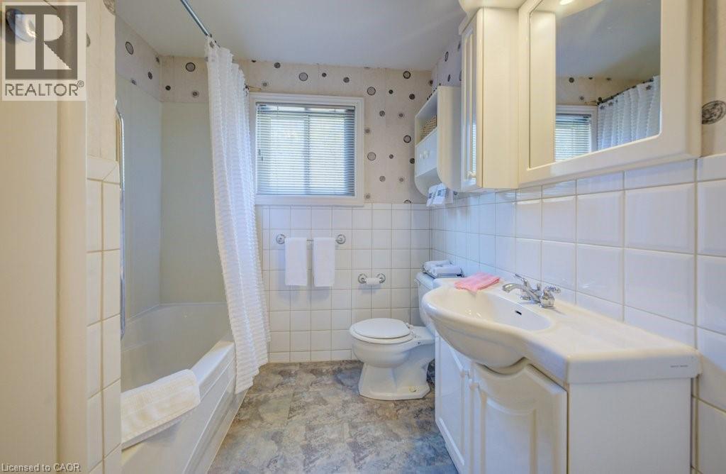 25 CAREY Street, Waterdown, Ontario, L8B0L5 — Photo 25