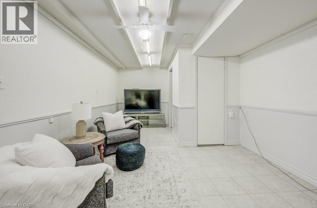 25 CAREY Street, Waterdown, Ontario, L8B0L5 — Photo 30