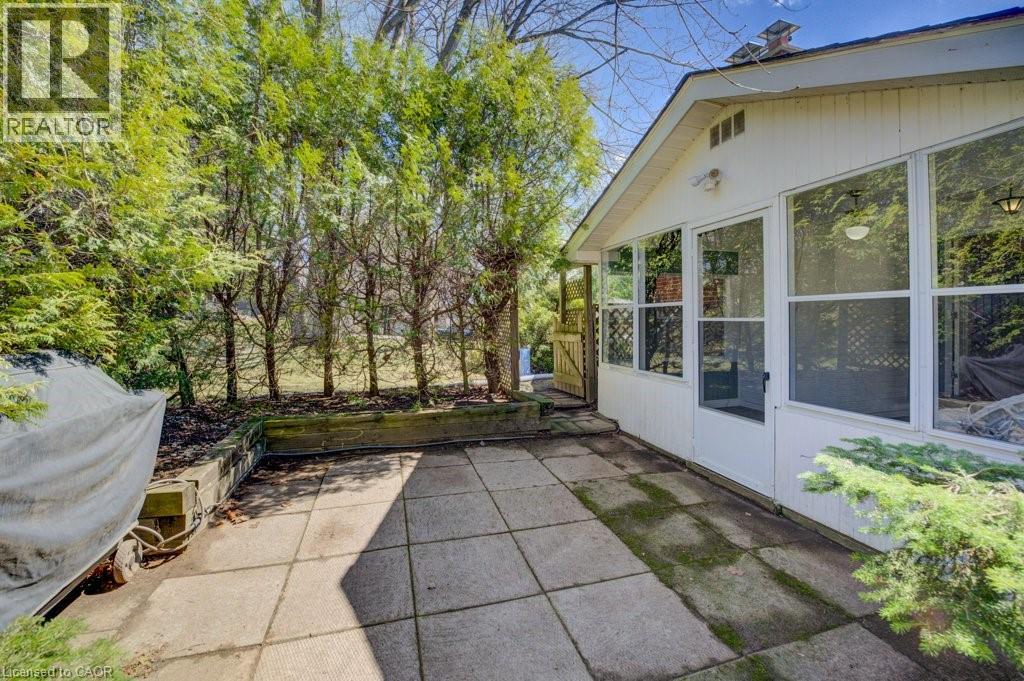 25 CAREY Street, Waterdown, Ontario, L8B0L5 — Photo 35