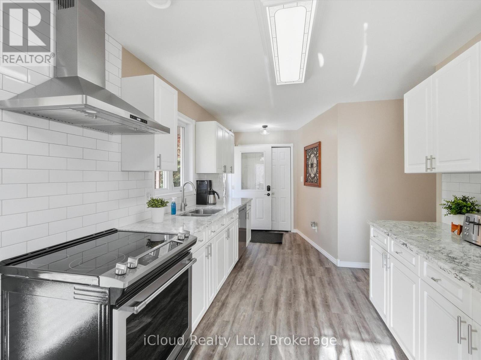 6 SPRINGHILL ROAD, McKellar, Ontario, P0G1C0 — Photo 5