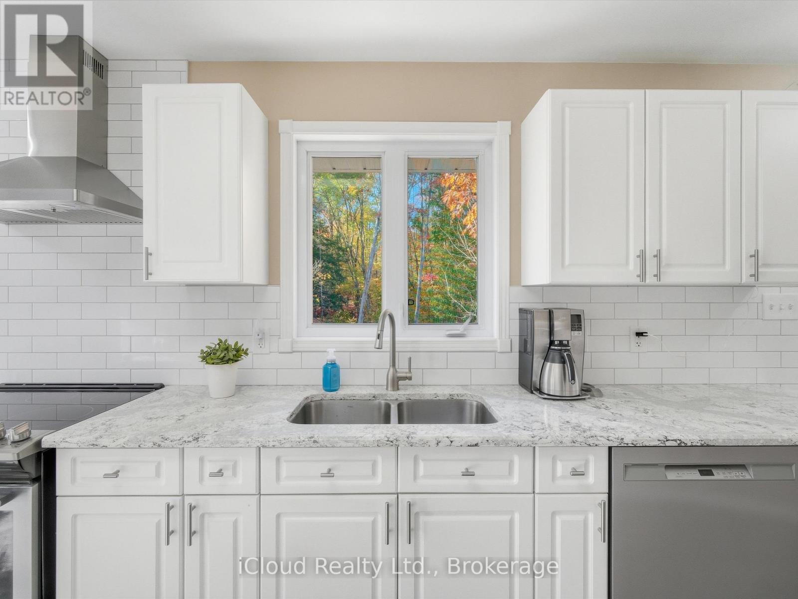 6 SPRINGHILL ROAD, McKellar, Ontario, P0G1C0 — Photo 6