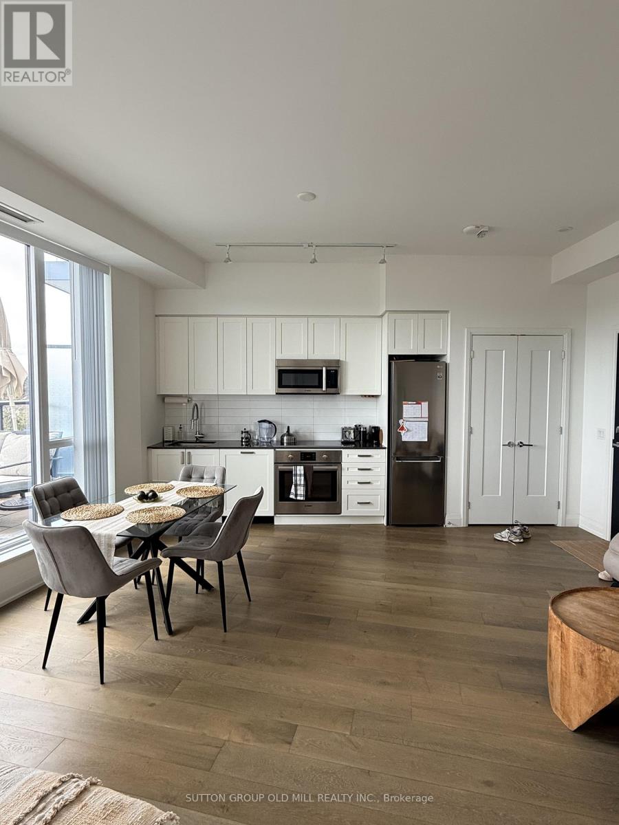 702 - 293 THE KINGSWAY, Toronto (Edenbridge-Humber Valley), Ontario, M9A0E8 — Photo 6