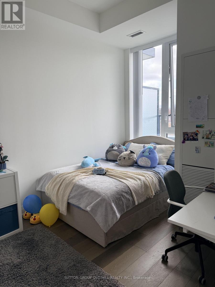 702 - 293 THE KINGSWAY, Toronto (Edenbridge-Humber Valley), Ontario, M9A0E8 — Photo 9