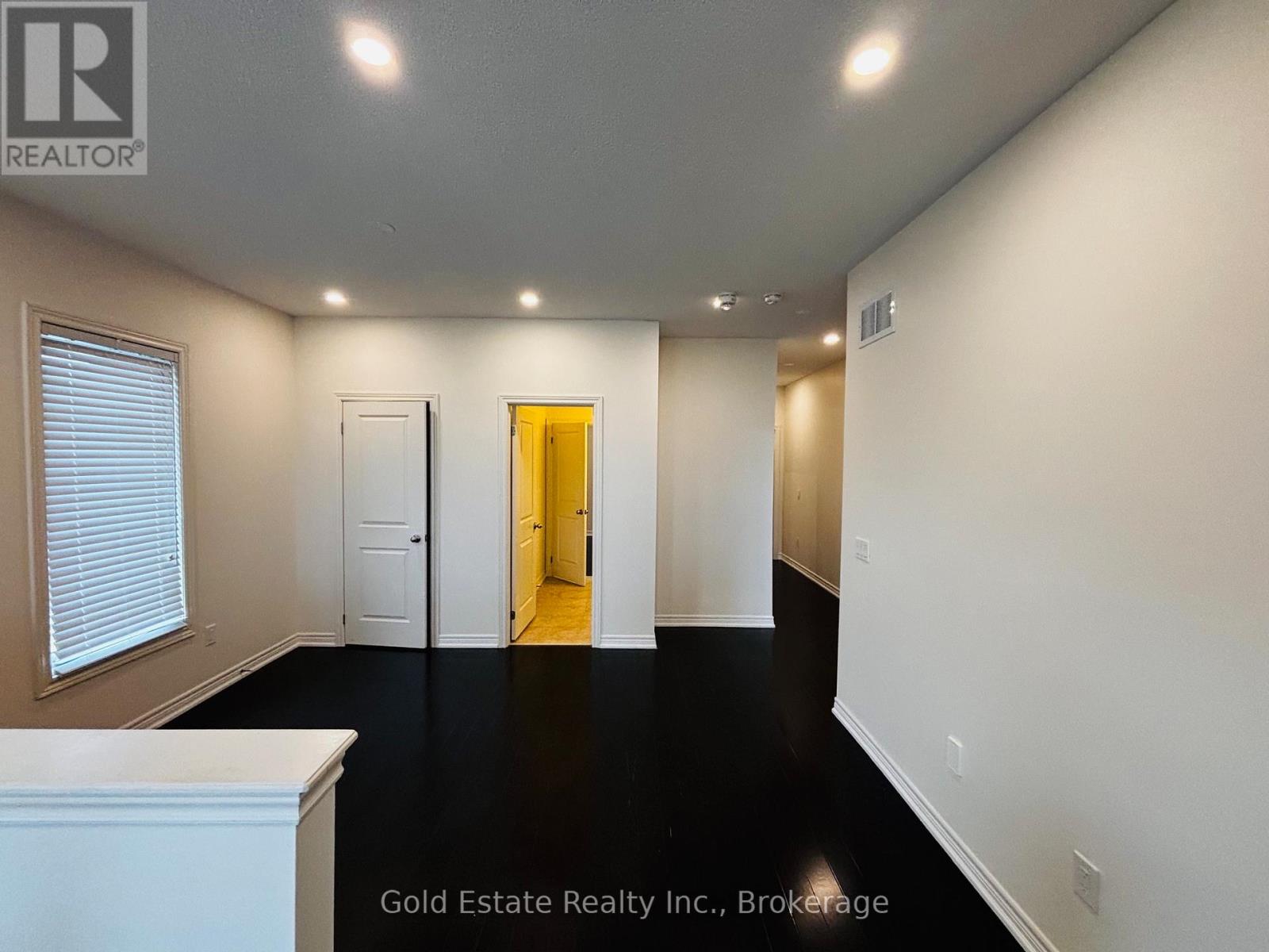 247 BUICK BOULEVARD, Brampton (Northwest Brampton), Ontario, L7A4L8 — Photo 7