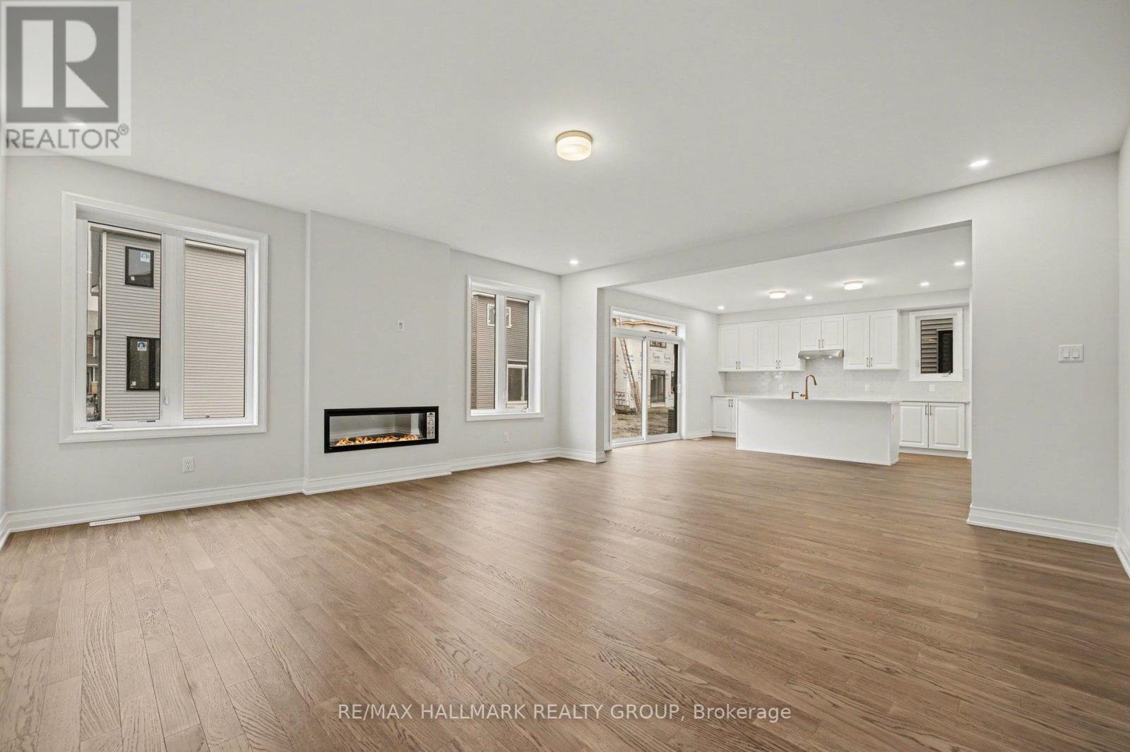 122 VIBURNUM TERRACE, Ottawa, Ontario, K0A2Z0 — Photo 4