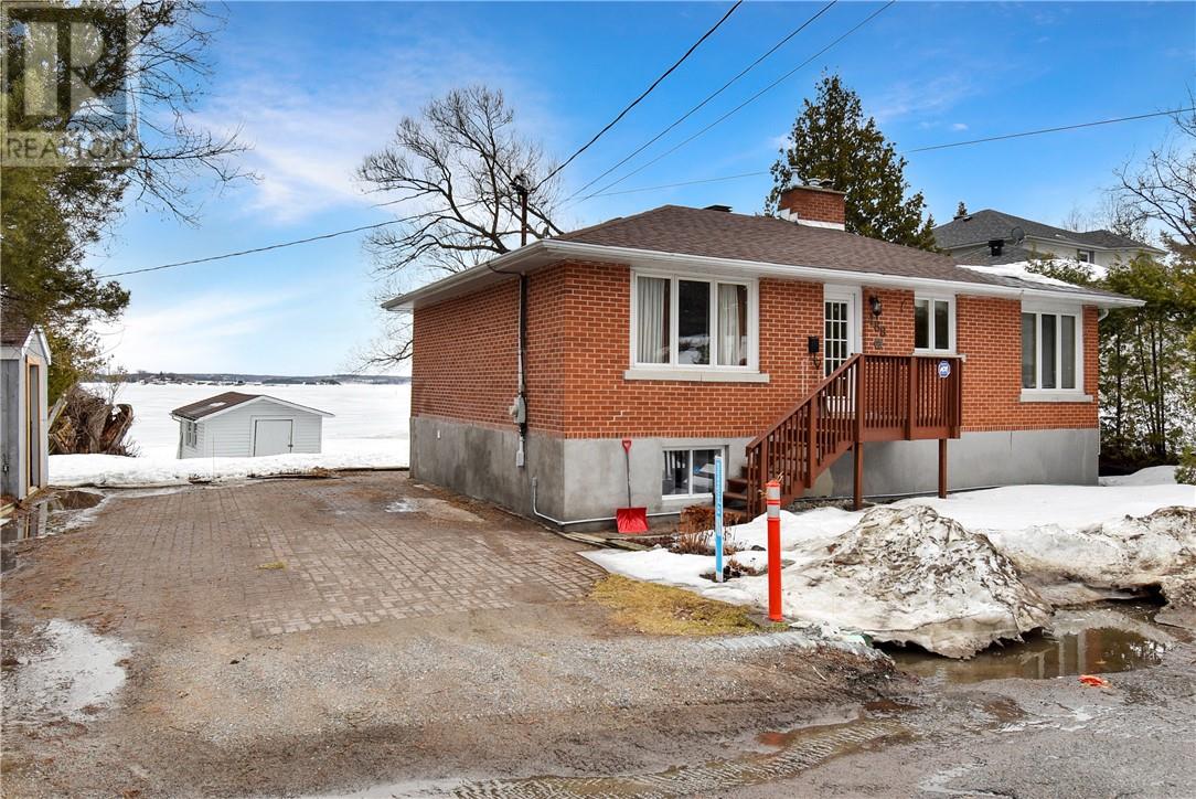 488 Lake Point Crt, Sudbury, Ontario, P3E6J3 — Photo 2