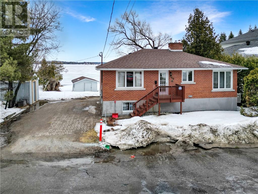 488 Lake Point Crt, Sudbury, Ontario, P3E6J3 — Photo 3
