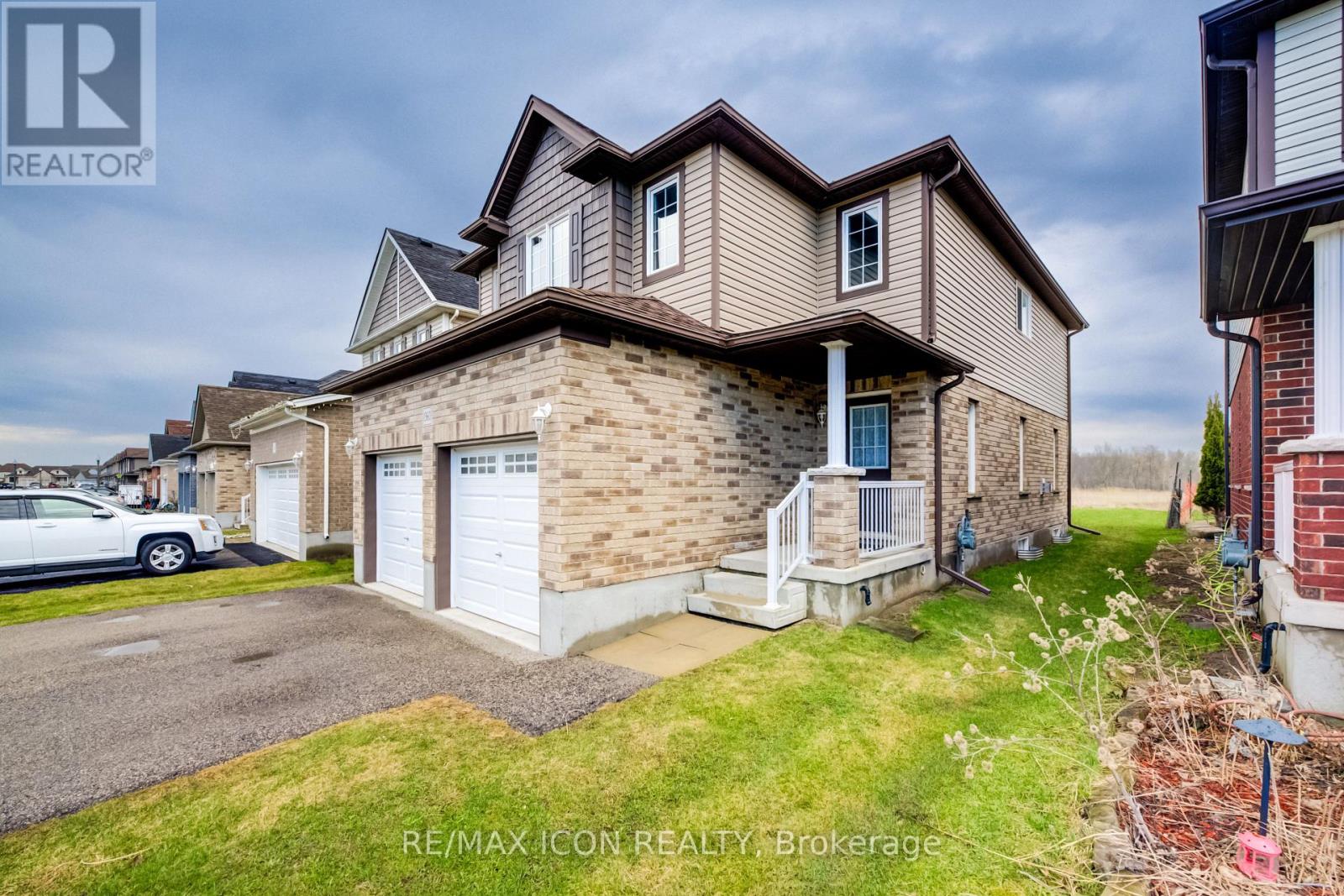 1360 CAEN AVENUE, Woodstock (Woodstock - North), Ontario, N4T0G3 — Photo 3