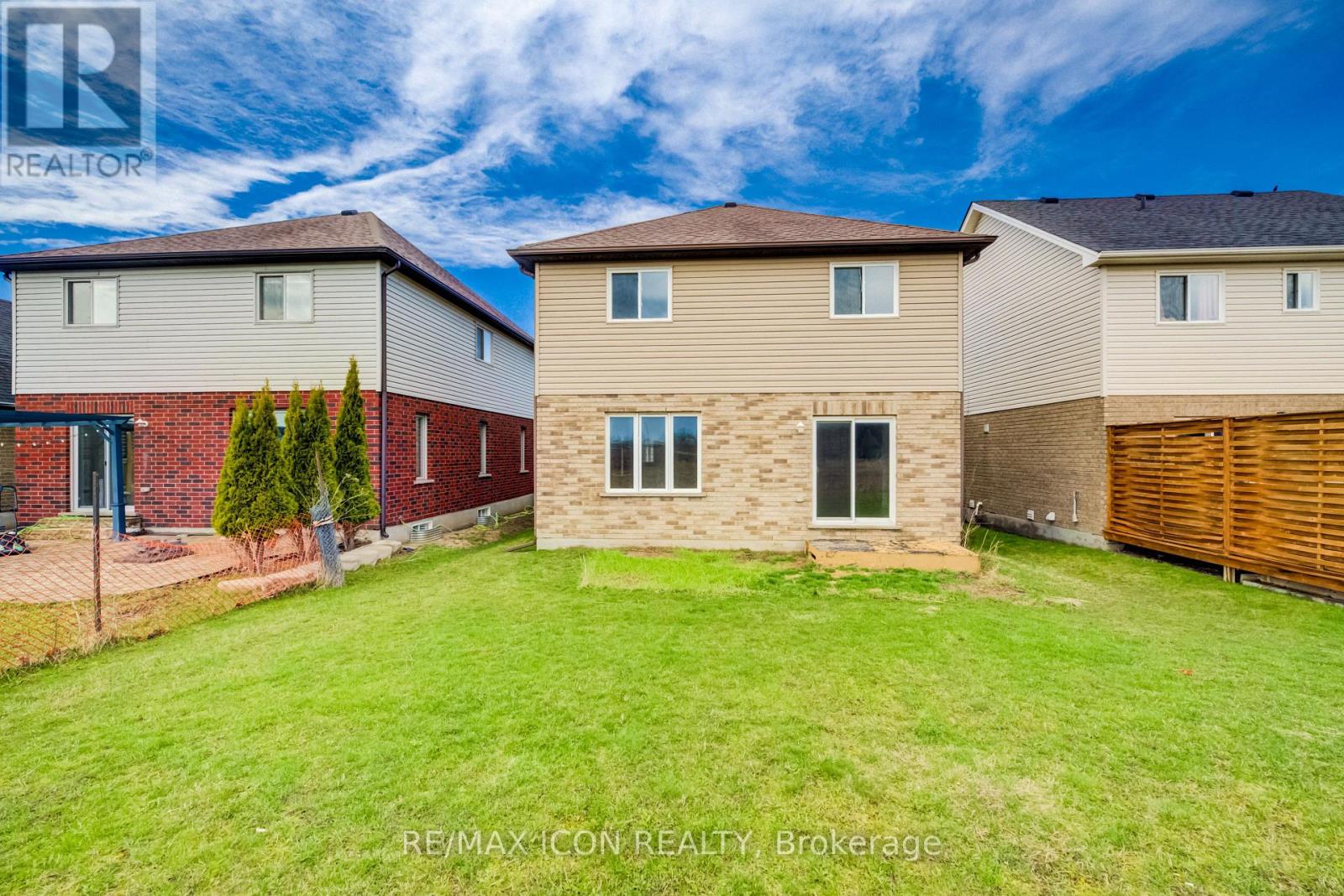 1360 CAEN AVENUE, Woodstock (Woodstock - North), Ontario, N4T0G3 — Photo 32