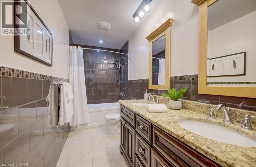 330 DALEVIEW Place, Waterloo, Ontario, N2L5M5 — Photo 22