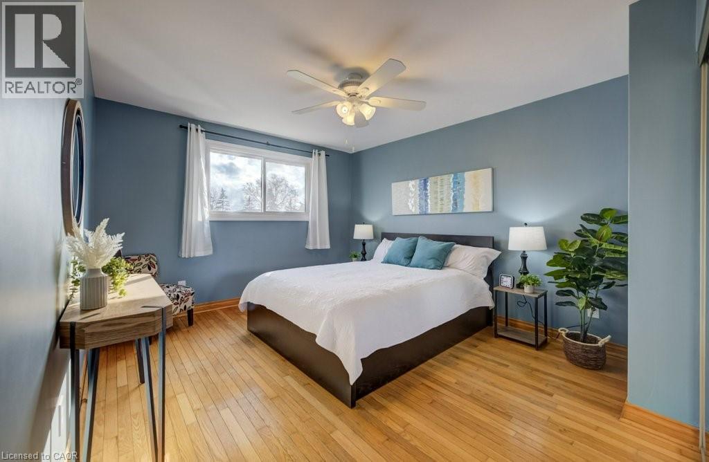 330 DALEVIEW Place, Waterloo, Ontario, N2L5M5 — Photo 23