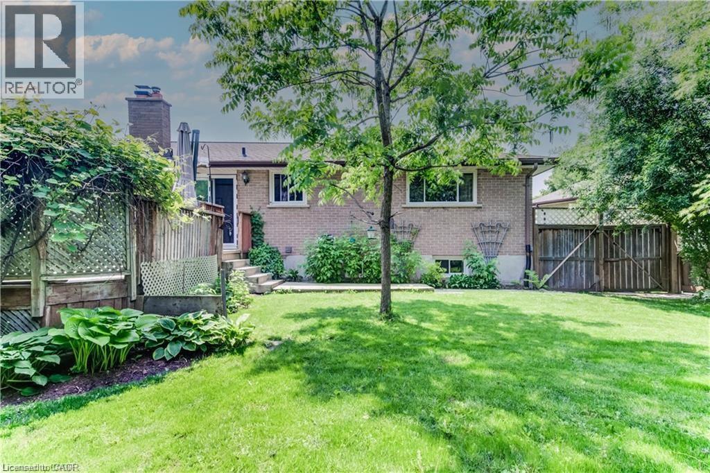 330 DALEVIEW Place, Waterloo, Ontario, N2L5M5 — Photo 35