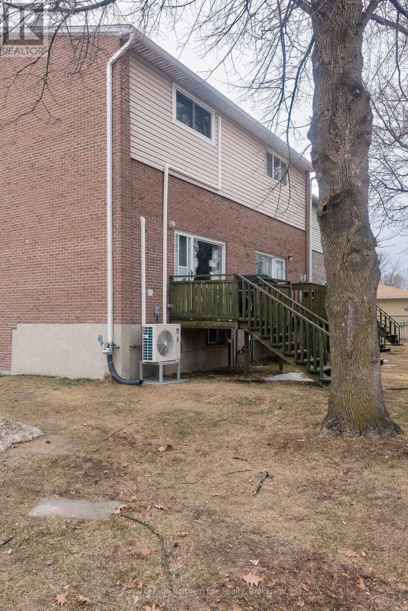 12 - 644 LAKESHORE DRIVE, North Bay (Ferris), Ontario, P1A3N6 — Photo 7