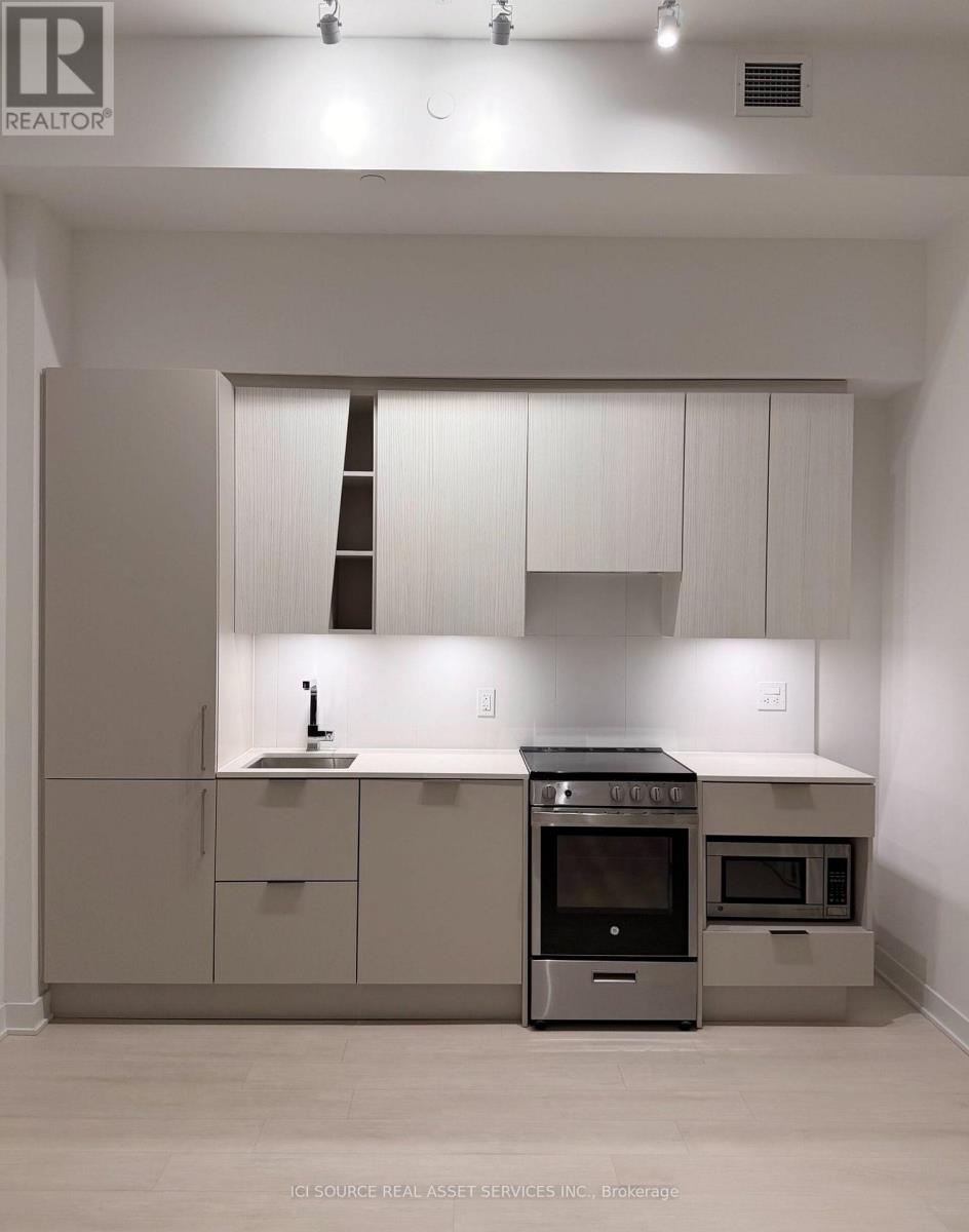 5501 - 3900 CONFEDERATION PARKWAY, Mississauga (City Centre), Ontario, L5B0M3 — Photo 3