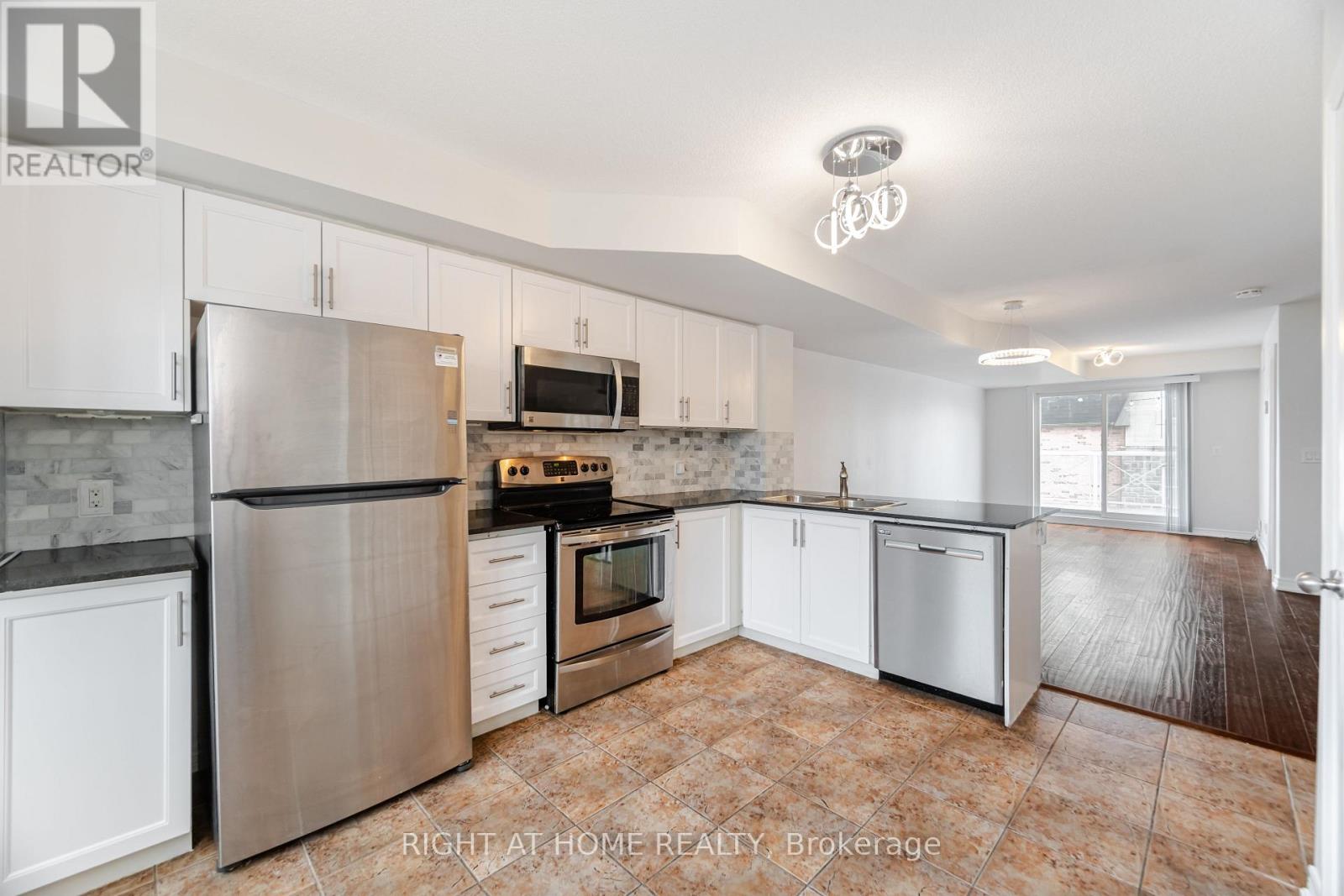 18 - 1380 COSTIGAN ROAD, Milton (CL Clarke), Ontario, L9T8L2 — Photo 8