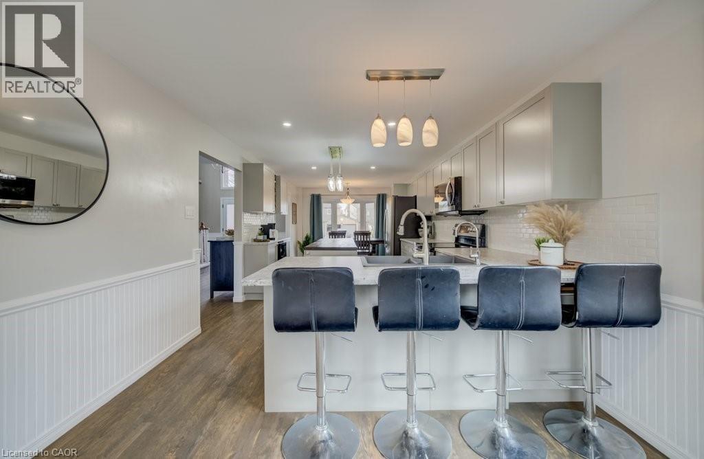 107 OLD PARK Lane, Kitchener, Ontario, N2N2K1 — Photo 14