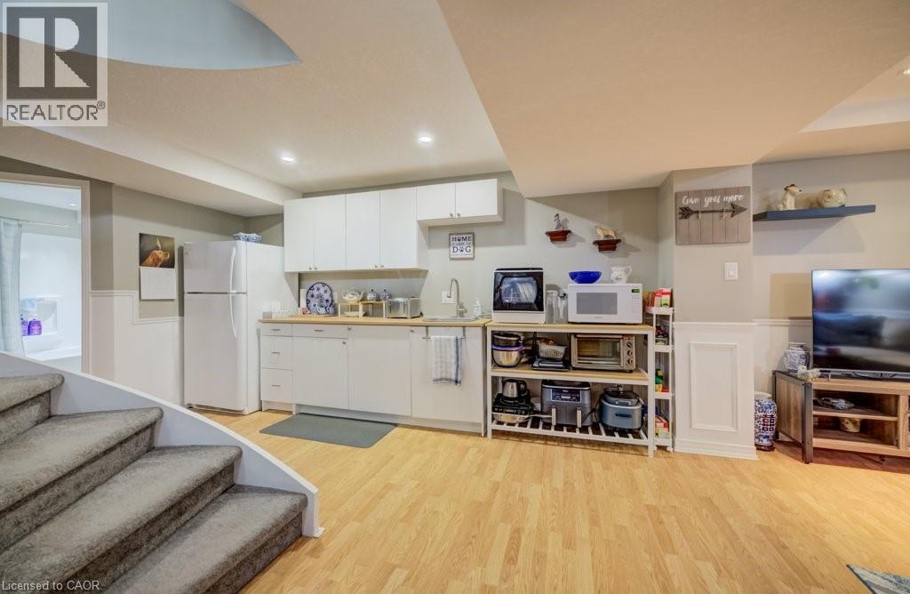 107 OLD PARK Lane, Kitchener, Ontario, N2N2K1 — Photo 40