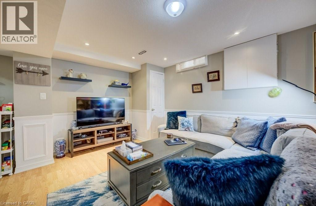 107 OLD PARK Lane, Kitchener, Ontario, N2N2K1 — Photo 41