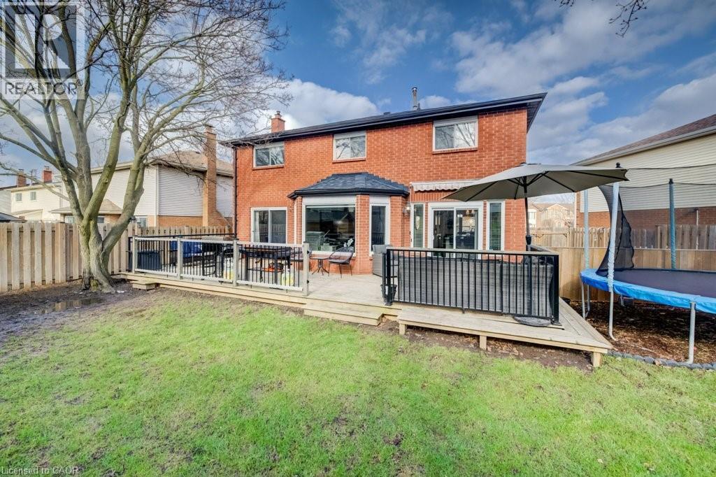 107 OLD PARK Lane, Kitchener, Ontario, N2N2K1 — Photo 49