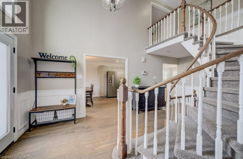 107 OLD PARK Lane, Kitchener, Ontario, N2N2K1 — Photo 6