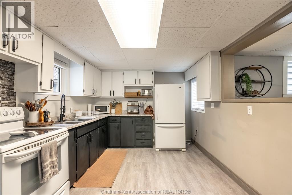 35 Llydican AVENUE, Chatham, Ontario, N7L3E4 — Photo 10