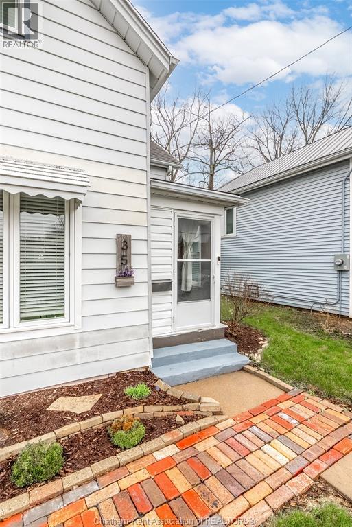 35 Llydican AVENUE, Chatham, Ontario, N7L3E4 — Photo 3