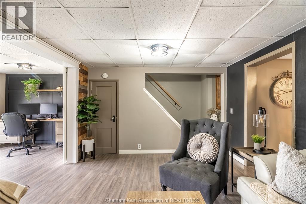 35 Llydican AVENUE, Chatham, Ontario, N7L3E4 — Photo 8