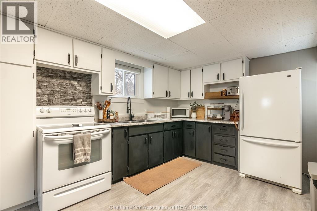 35 Llydican AVENUE, Chatham, Ontario, N7L3E4 — Photo 9