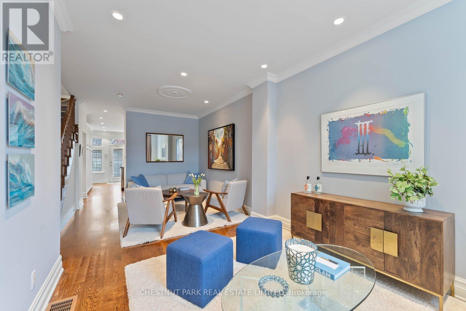 21 CASTLEFIELD AVENUE, Toronto (Yonge-Eglinton), Ontario, M4R1G3 — Photo 2