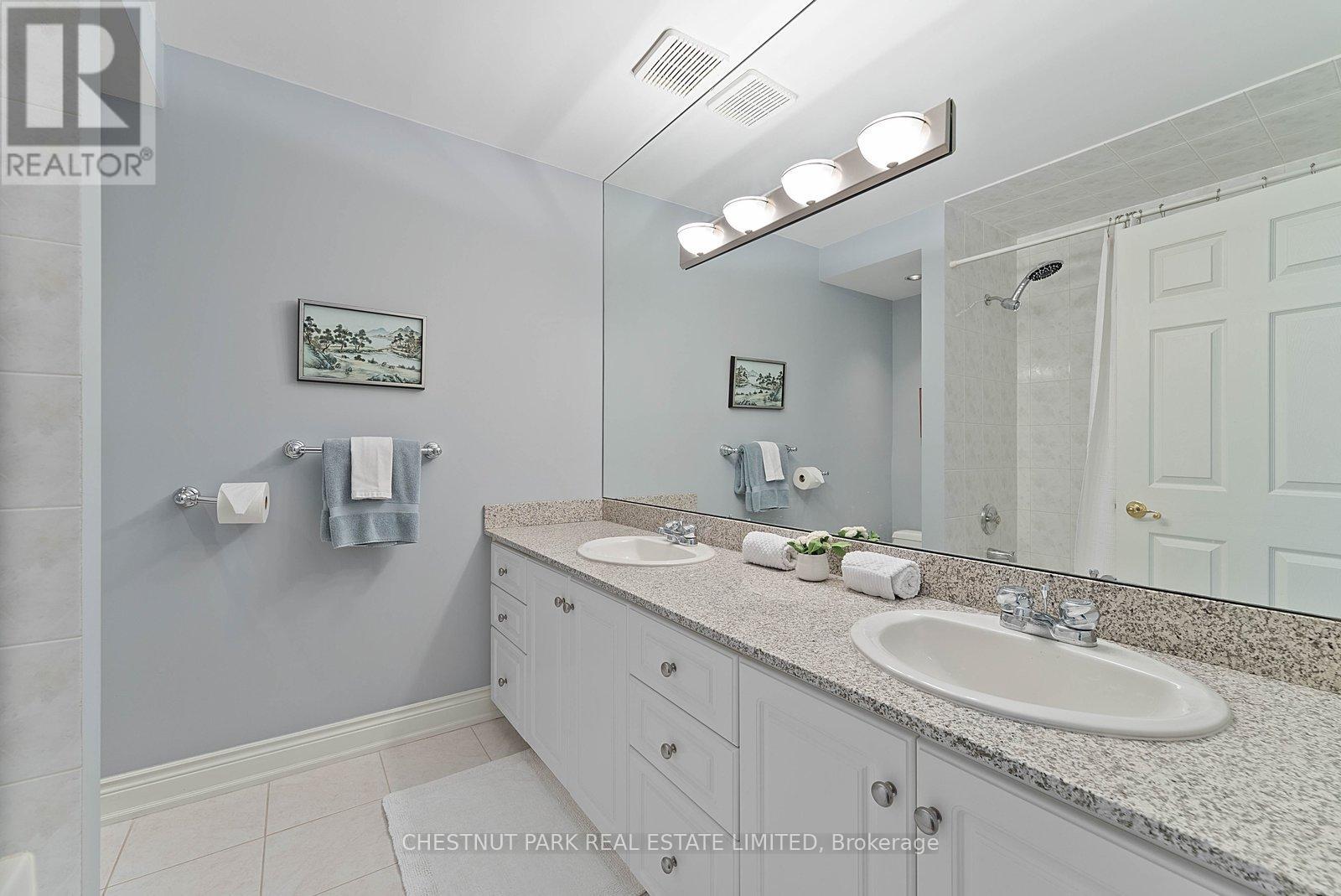 21 CASTLEFIELD AVENUE, Toronto (Yonge-Eglinton), Ontario, M4R1G3 — Photo 20