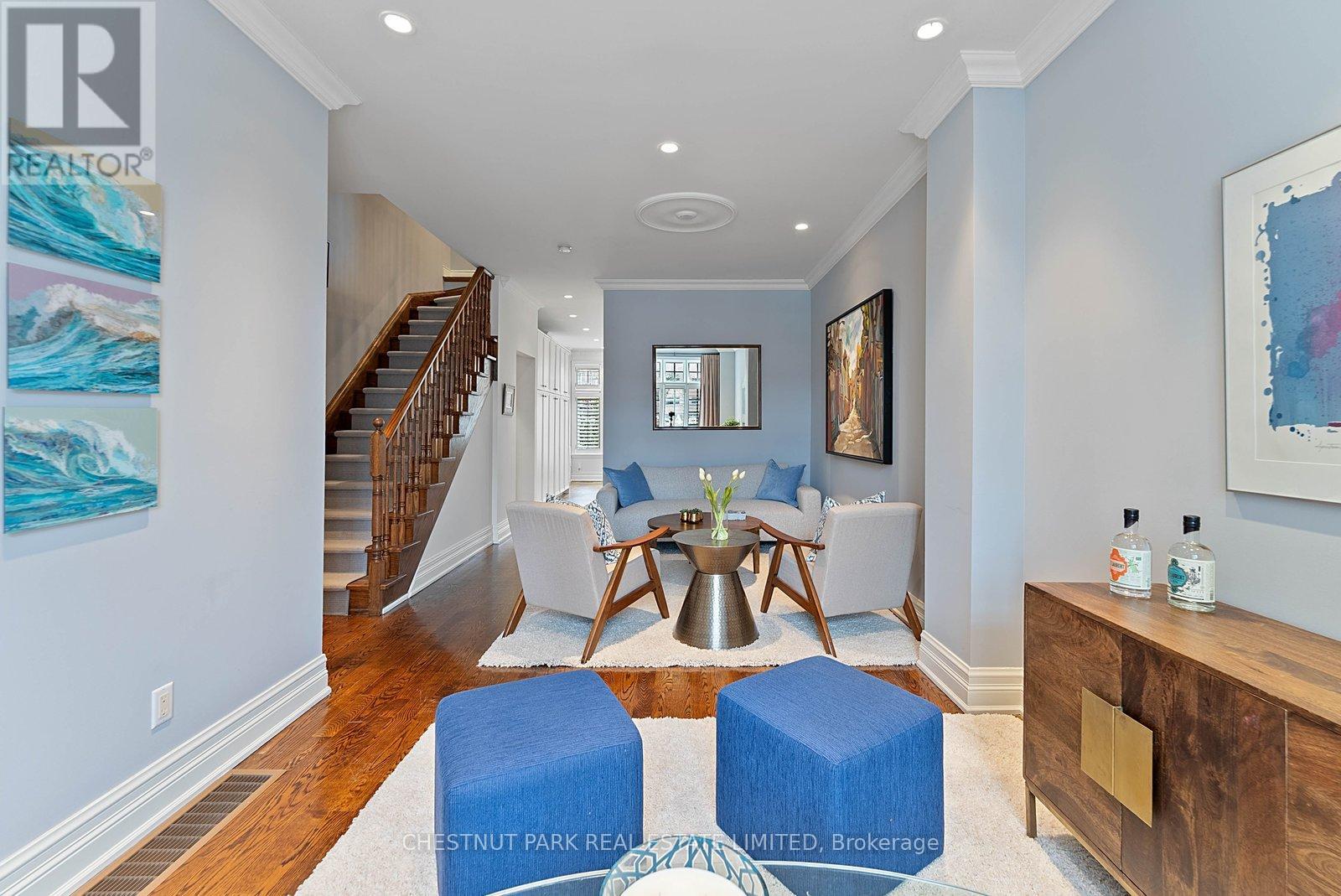 21 CASTLEFIELD AVENUE, Toronto (Yonge-Eglinton), Ontario, M4R1G3 — Photo 3