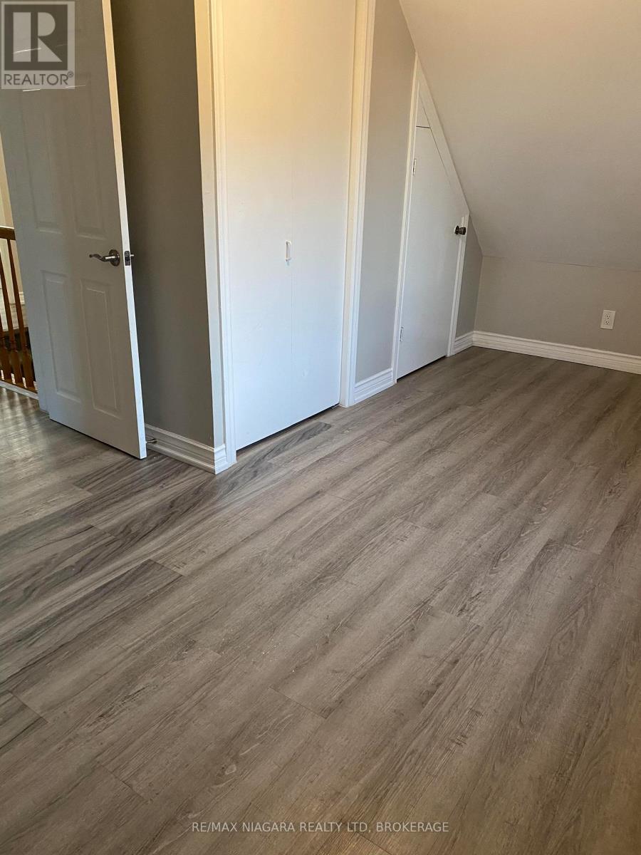 42 VINE STREET, St. Catharines (E. Chester), Ontario, L2R3X8 — Photo 11