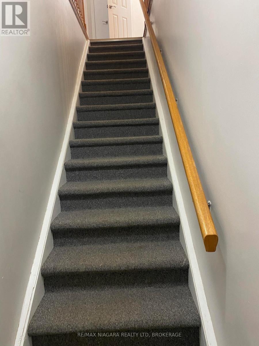 42 VINE STREET, St. Catharines (E. Chester), Ontario, L2R3X8 — Photo 18