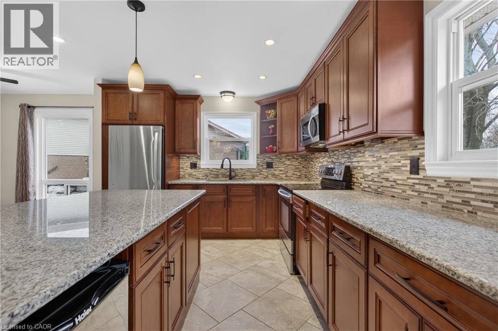 106 HAHN Avenue, Cambridge, Ontario, N3C2X9 — Photo 18