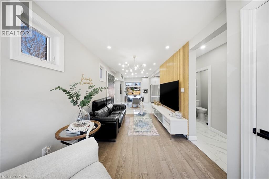 273 STINSON Crescent, Hamilton, Ontario, L8N1T6 — Photo 9