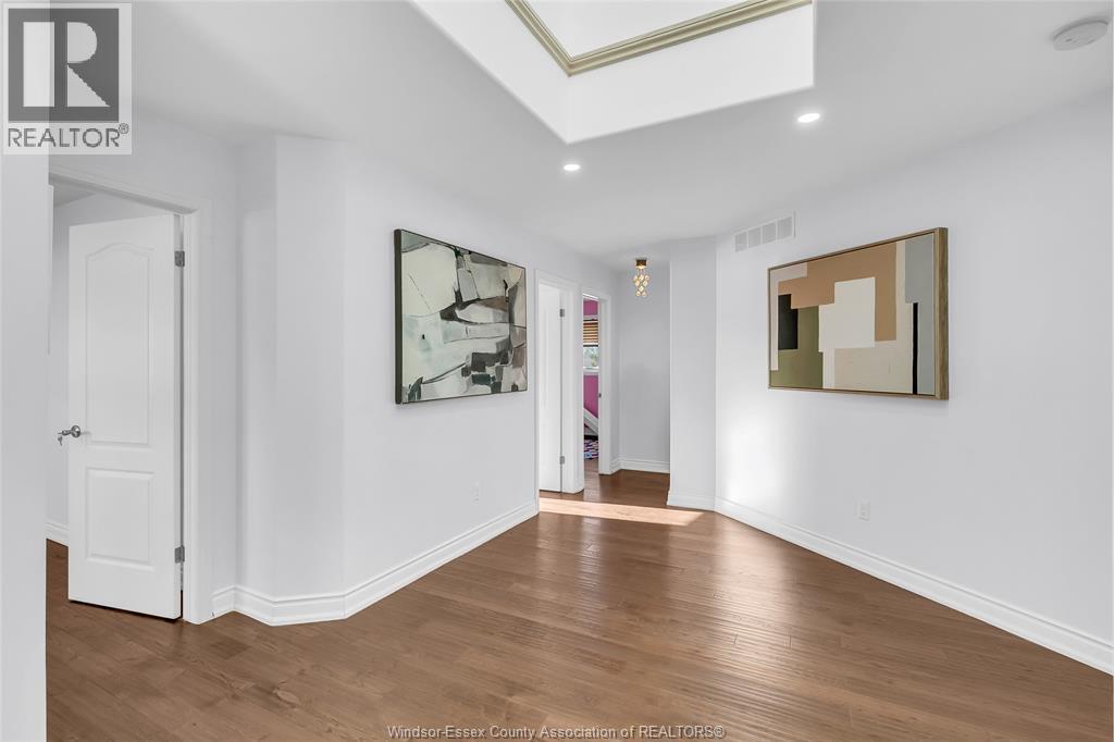 3852 Concord, Windsor, Ontario, N9G3B3 — Photo 16