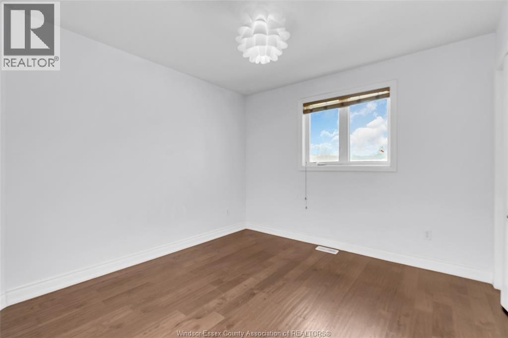 3852 Concord, Windsor, Ontario, N9G3B3 — Photo 20