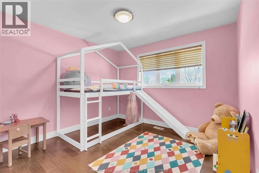 3852 Concord, Windsor, Ontario, N9G3B3 — Photo 21