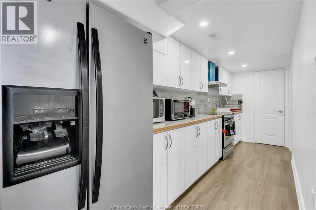 3852 Concord, Windsor, Ontario, N9G3B3 — Photo 29