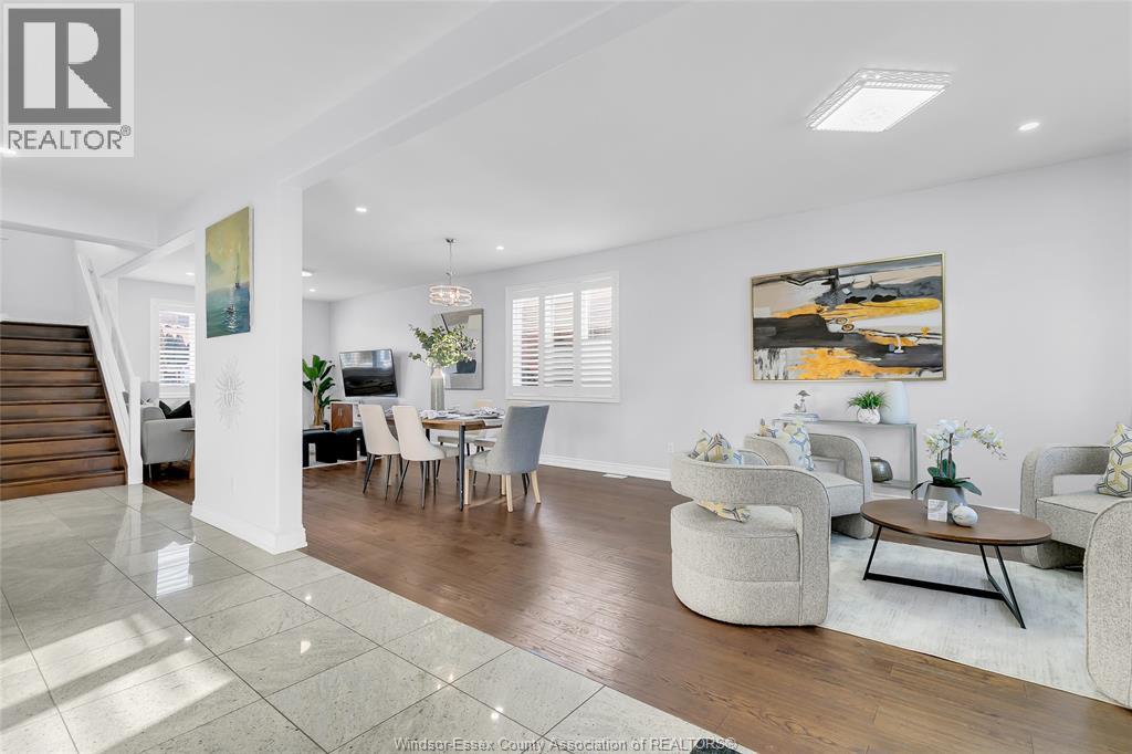 3852 Concord, Windsor, Ontario, N9G3B3 — Photo 3