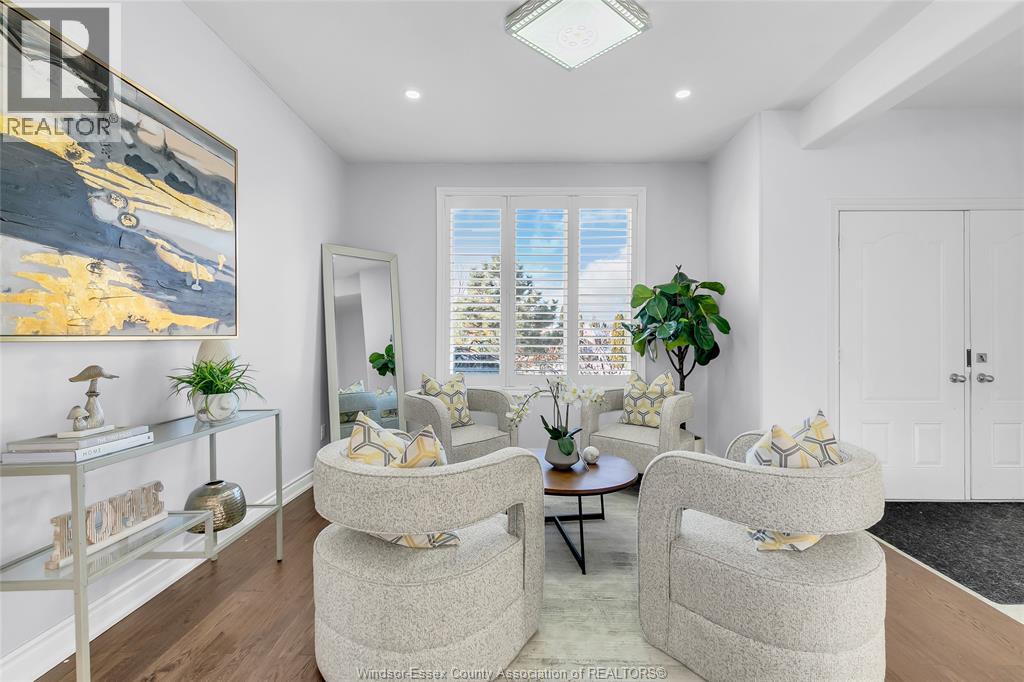 3852 Concord, Windsor, Ontario, N9G3B3 — Photo 4