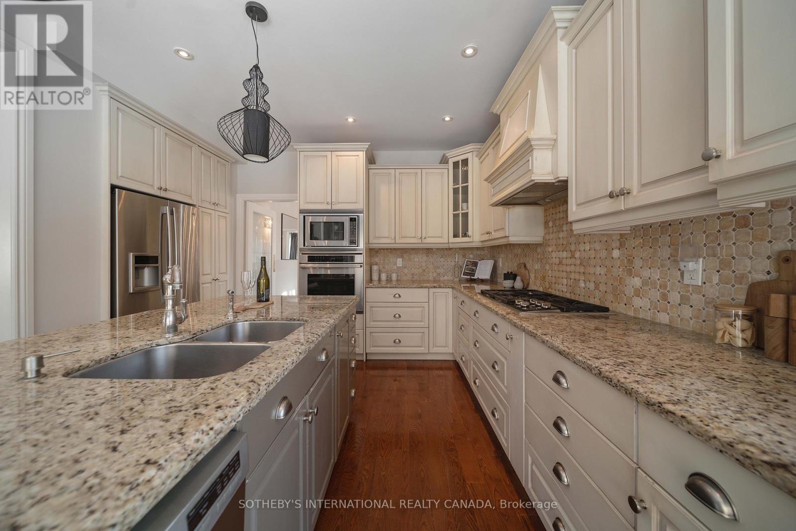 1939 CALGARY COURT, Mississauga (Lorne Park), Ontario, L5H4J1 — Photo 14