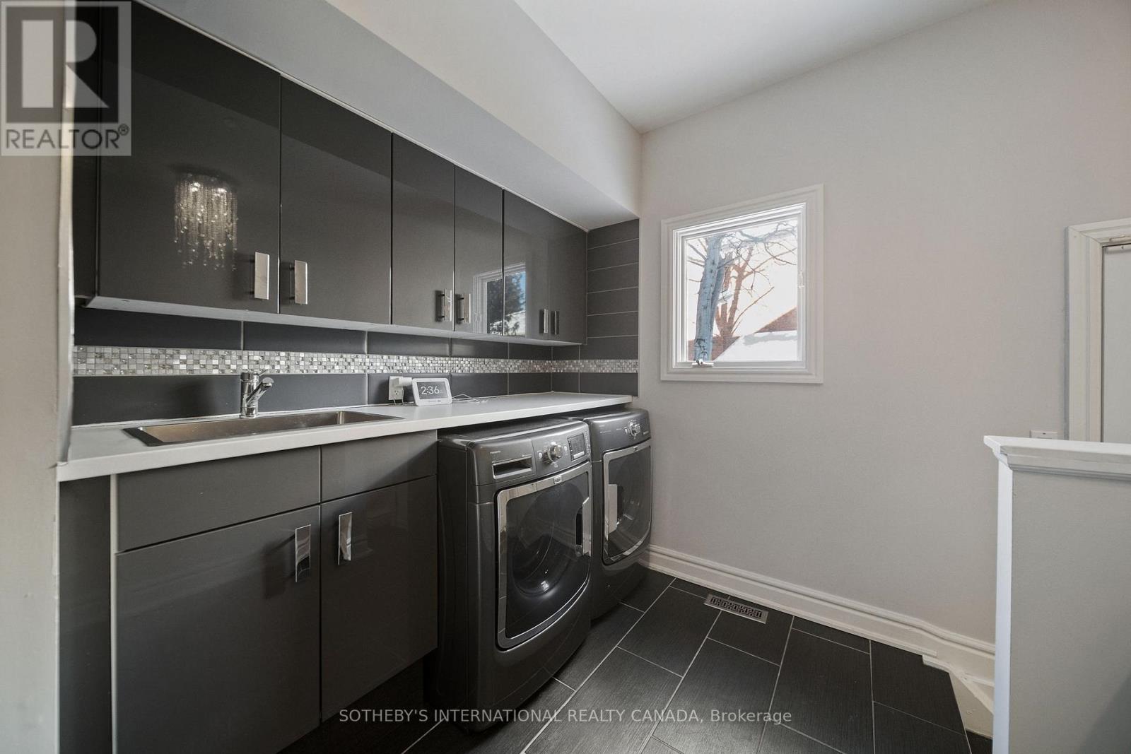 1939 CALGARY COURT, Mississauga (Lorne Park), Ontario, L5H4J1 — Photo 22